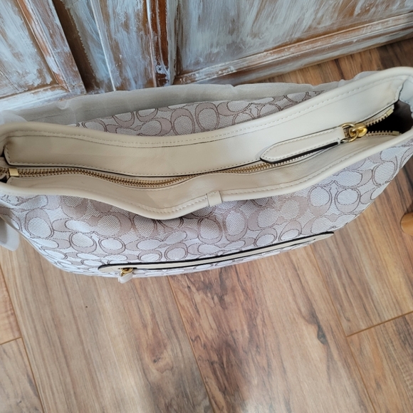 NWT Authentic COACH Jaquard Tabby Hobo - Picture 5 of 15